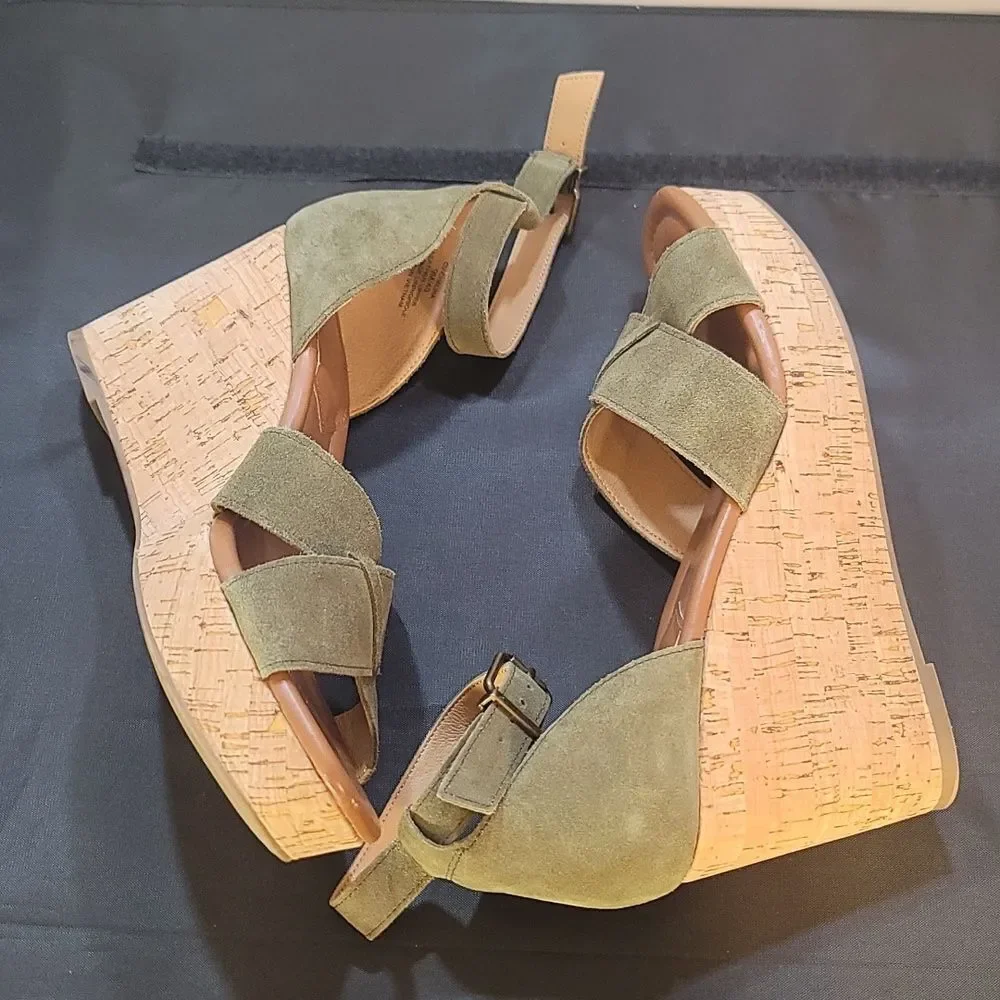 CROWN VINTAGE ANKLE STRAP ESPADRILLE PLATFORM WEDGE SANDAL
